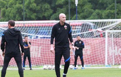 深圳成本赛季中超首支换帅队 其他队有跟上的吗？